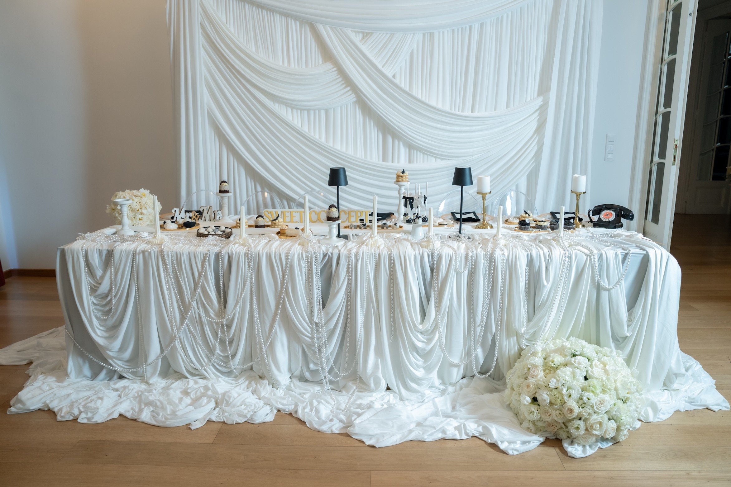 the villa. Event House - Nunta