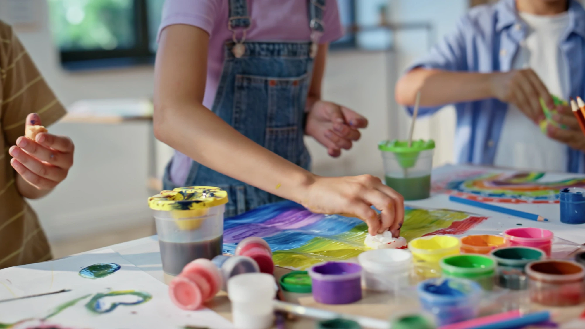 group of kids painting