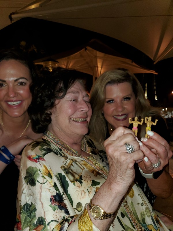 Gail Liniger — photo 144