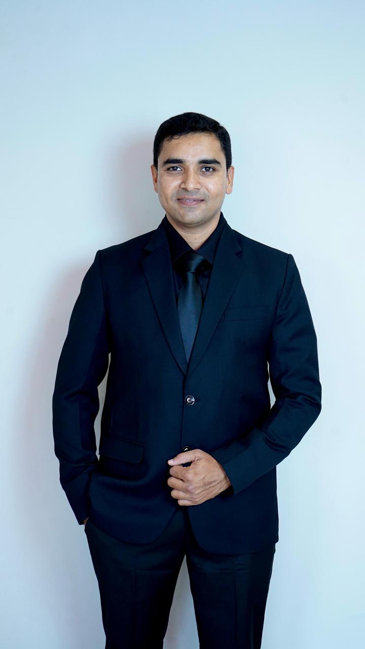 Dr. Ketan Patel, expert physiotherapy care