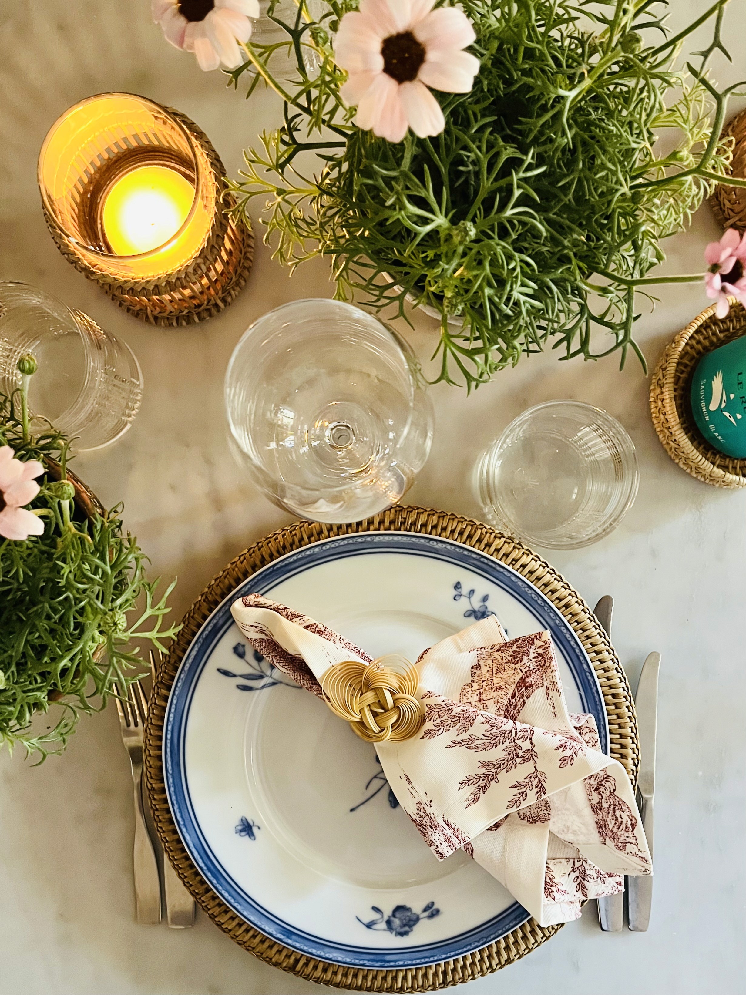 Porslin & bordsdukning