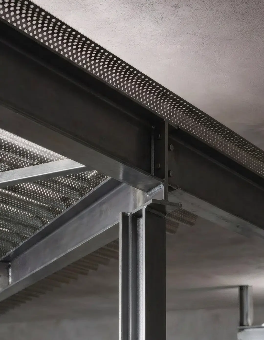 Structural steel fabrication and metalwork for commercial application in Melbourne