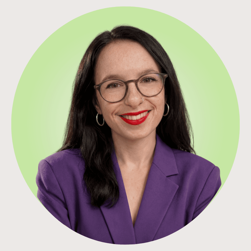 Hanita Yudovski- Headshot
