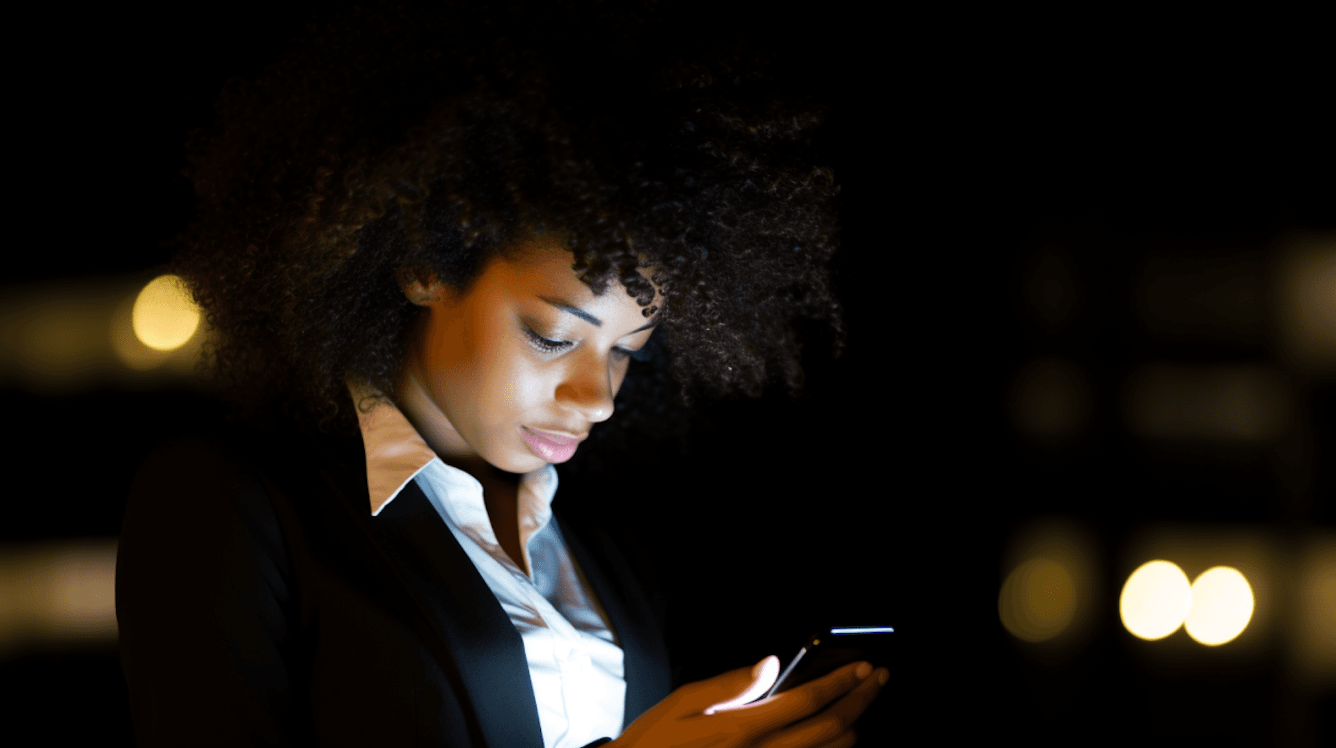 Sample image from LinkedIn Dark Mode project