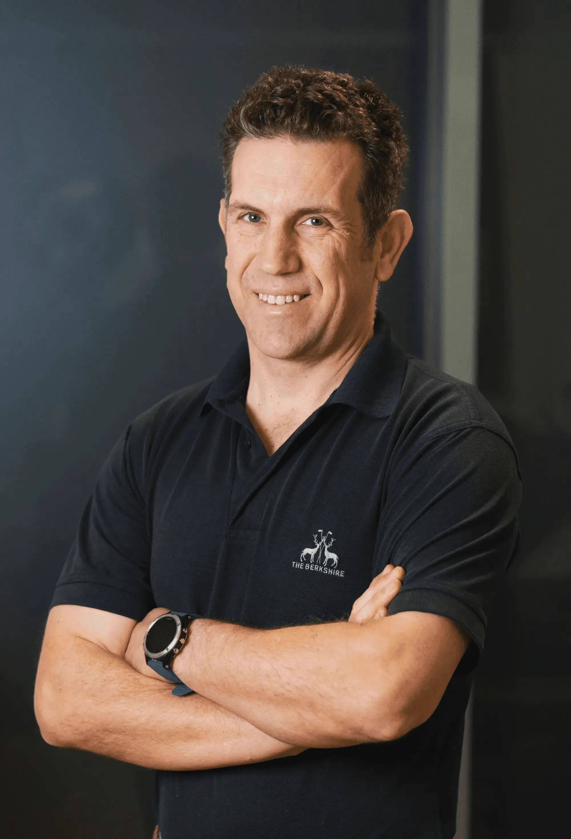 Header image of Mr Nev Davies, Consultant Orthopaedic Surgeon