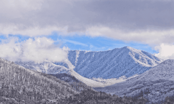 Panoramic view of snow covered mountains in great smoky mountains national park.