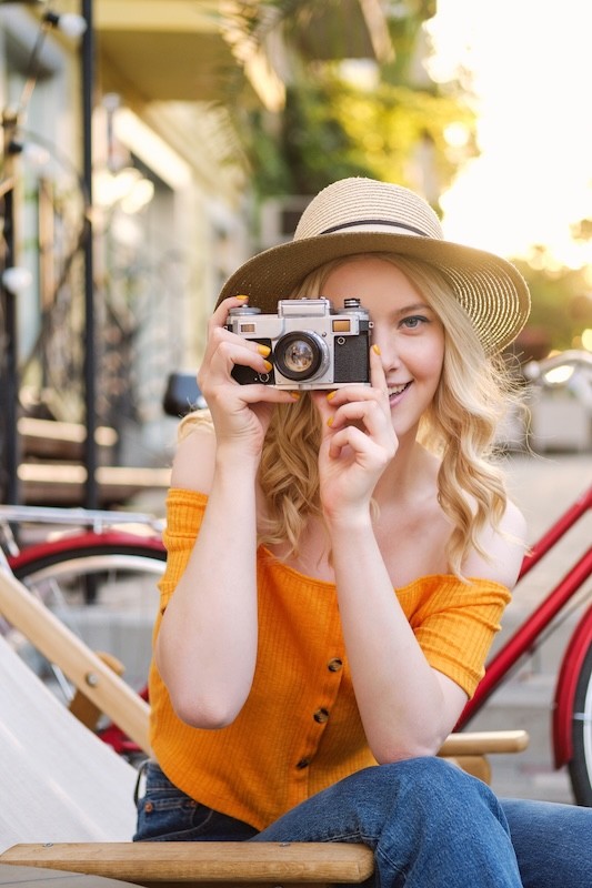 Make travel photos more vibrant