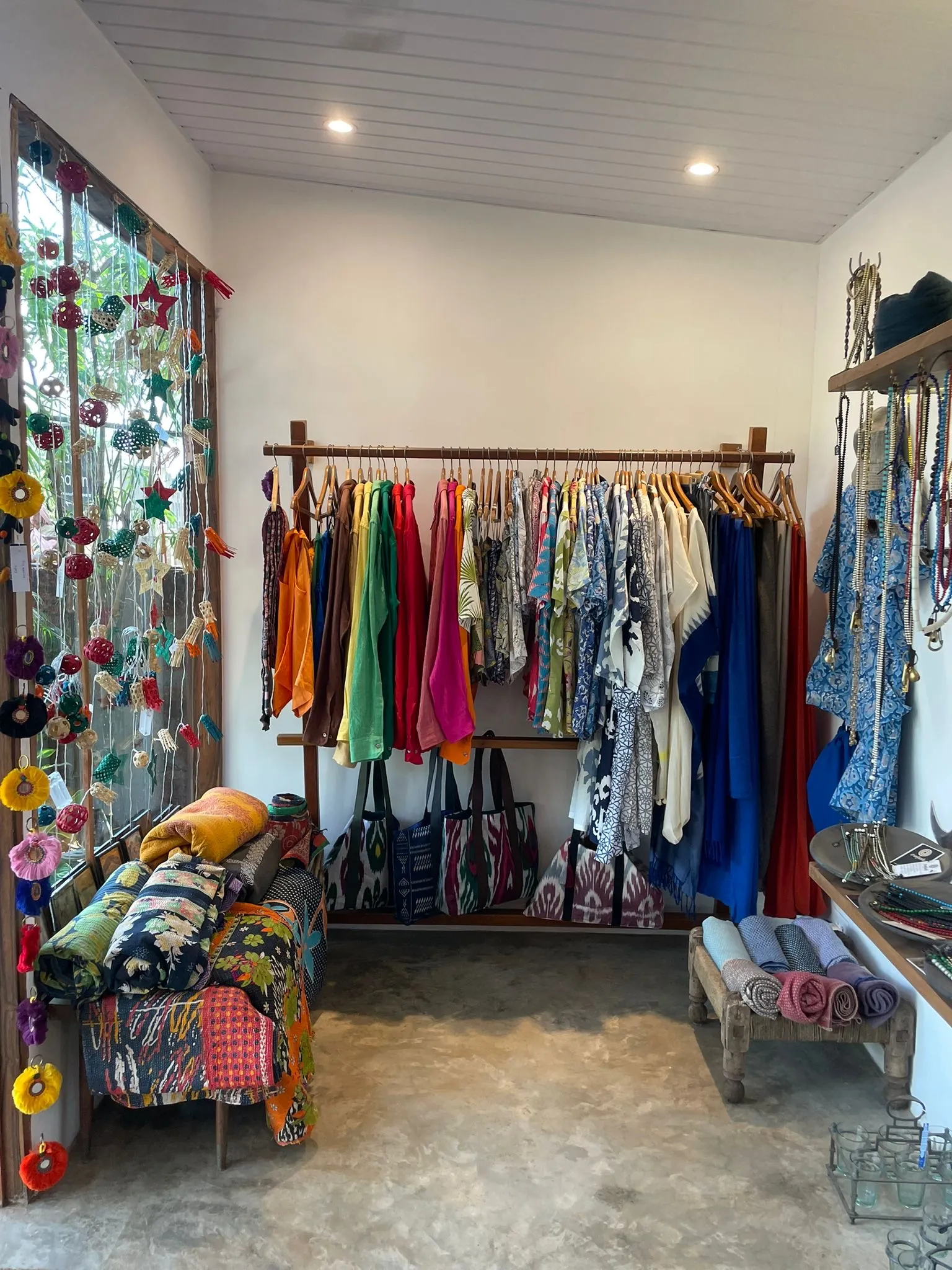 Jaali Boutique shop in Patnem