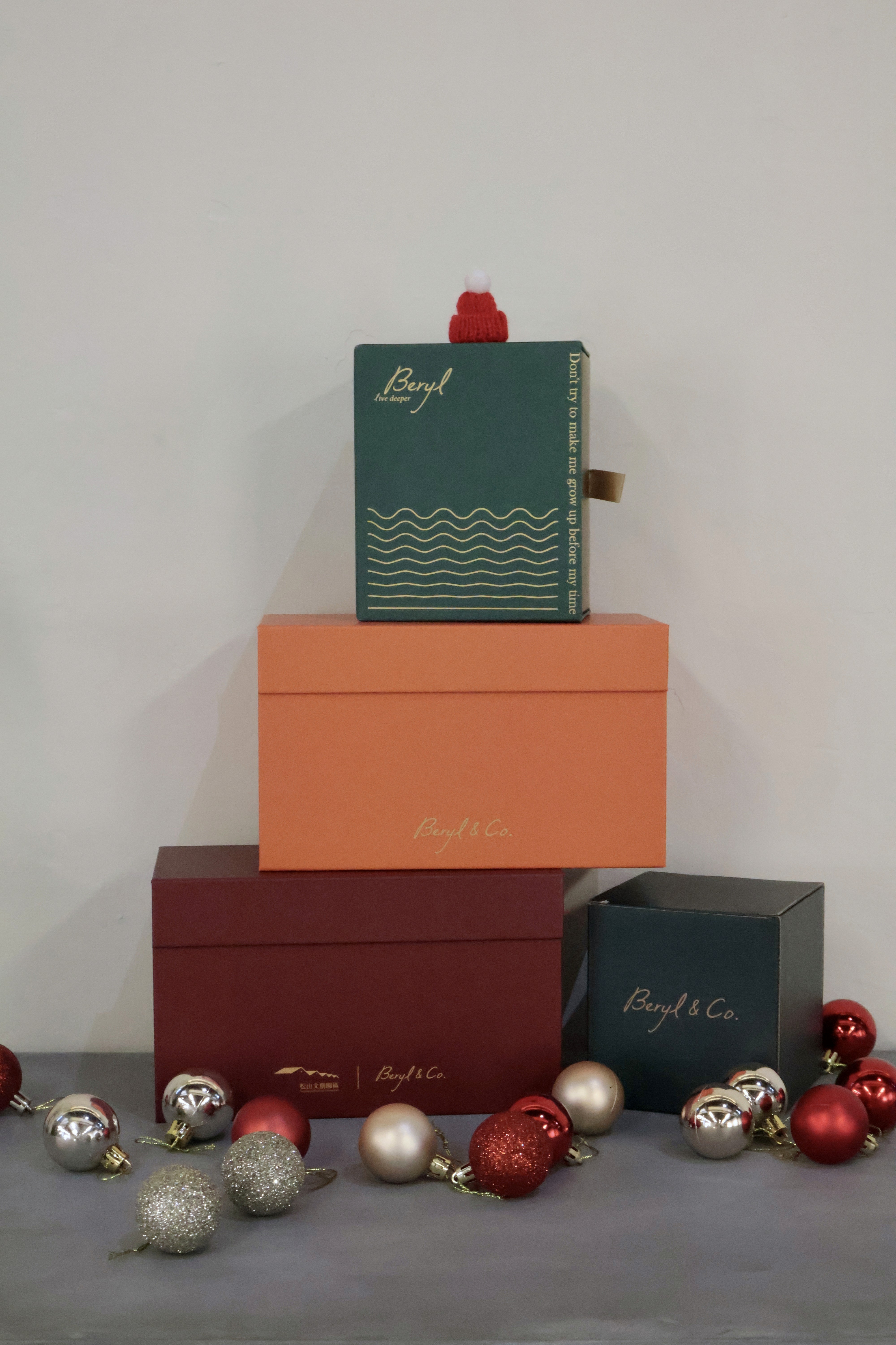Holiday campaign image 03