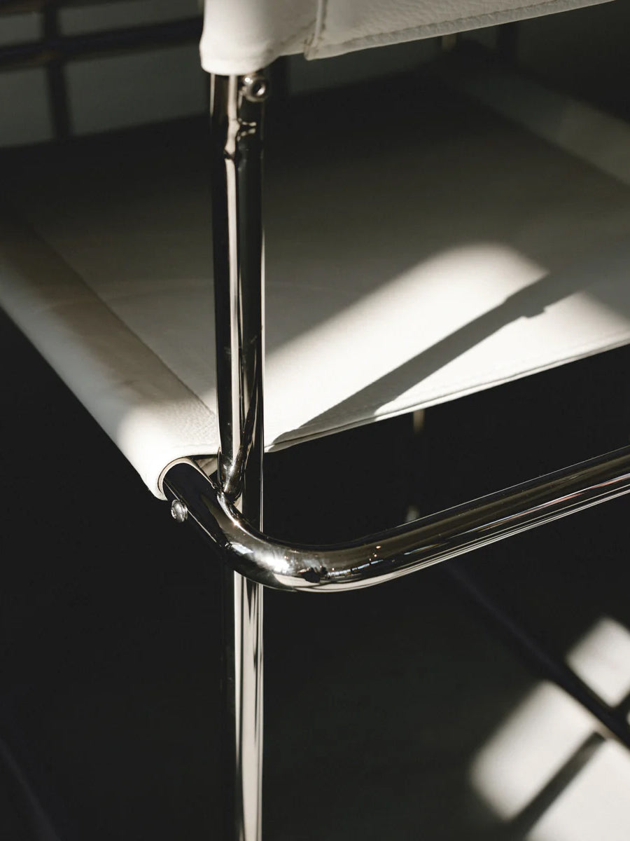 B5 Chair designed by Marcel Breuer - Tadaima - Preview