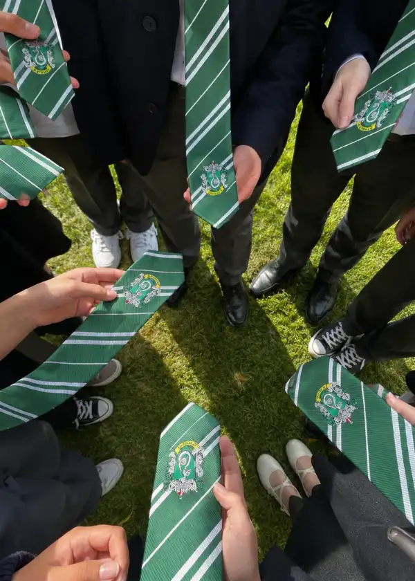 Élèves dans un lycée irlandais lors d'un séjour d'immersion scolaire en Irlande.