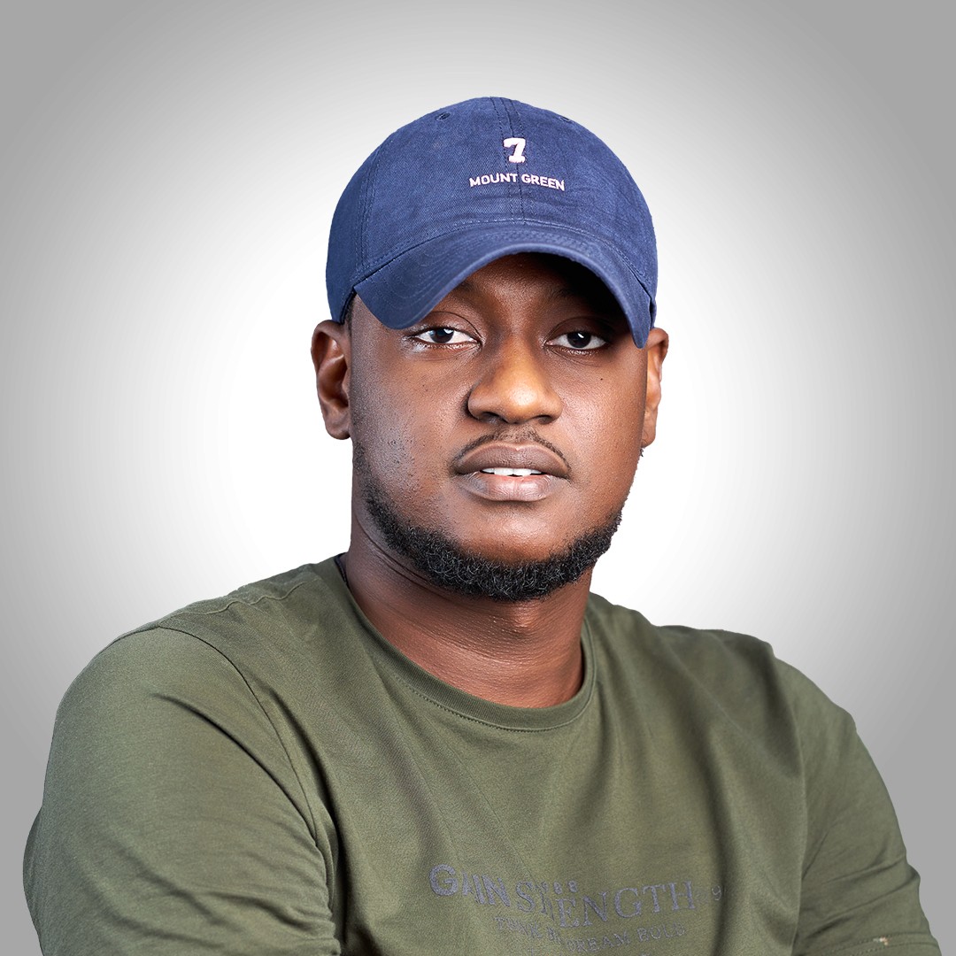 Inusa Ibrahim Turntabl