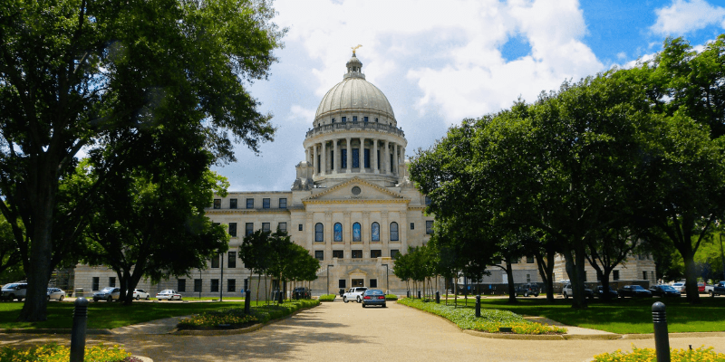 How to Become a Process Server in Mississippi