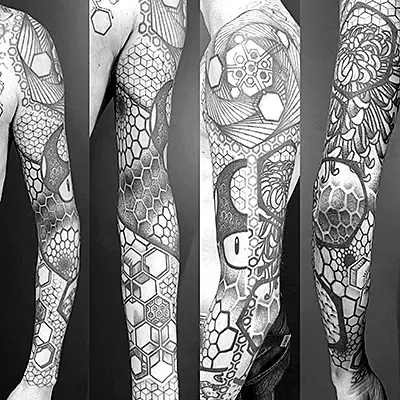 Tatouage ornemental pop culture par Alex Lalex — Grinoir Tattoo