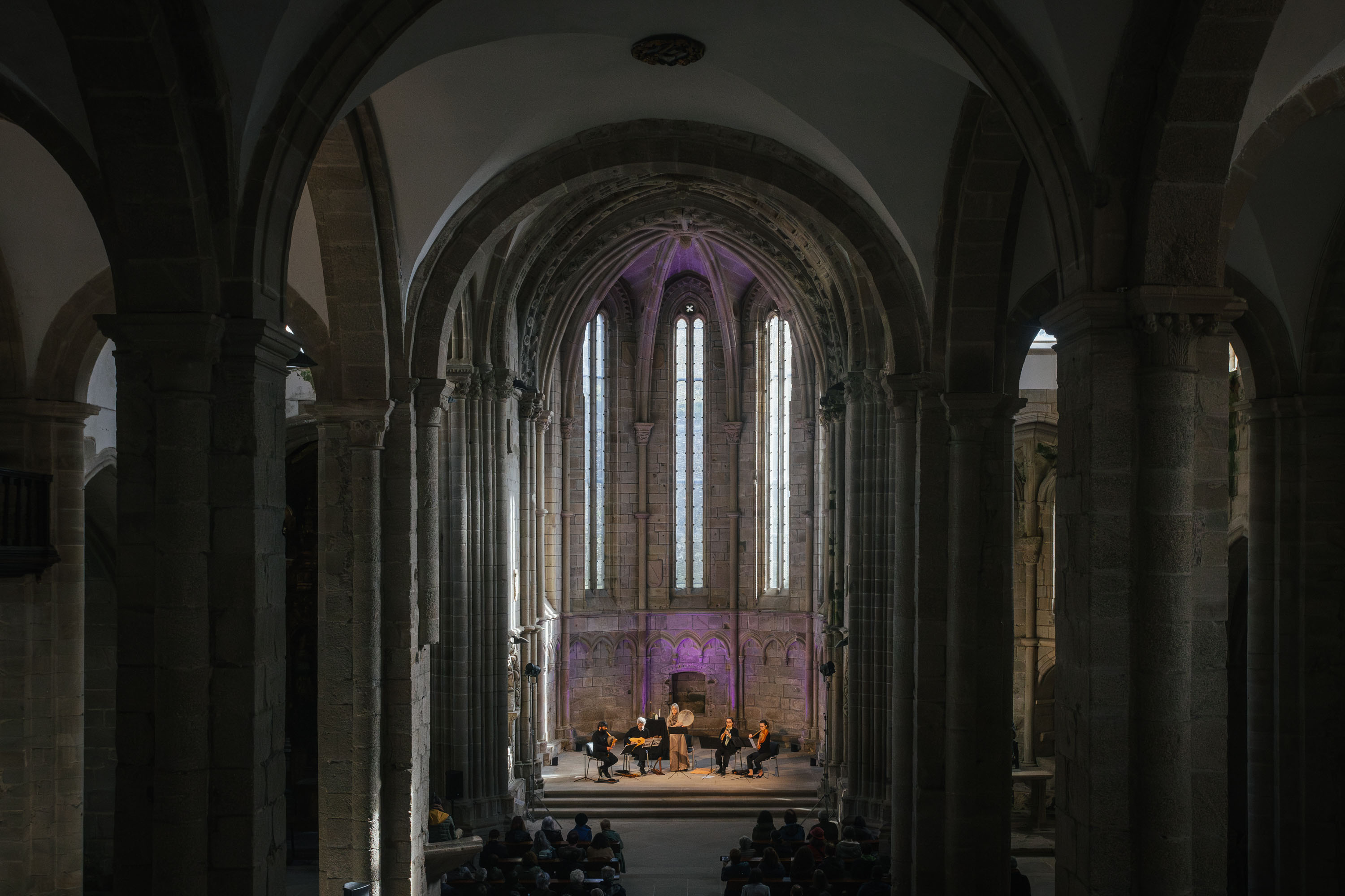 Laudatio Funebris - Grupo 1500