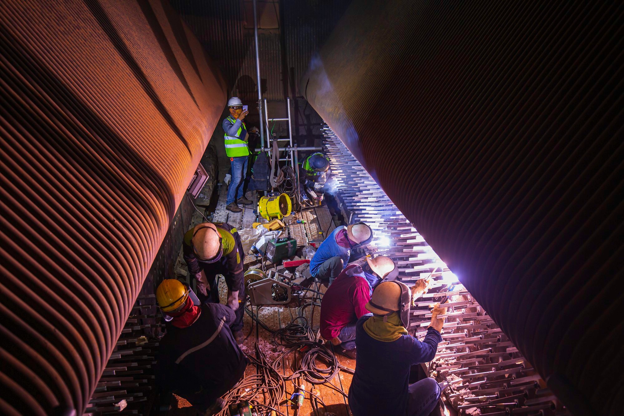 大灣區機場餐飲工程夜間施工 Greater Bay Area Airport Dining Engineering Night Construction