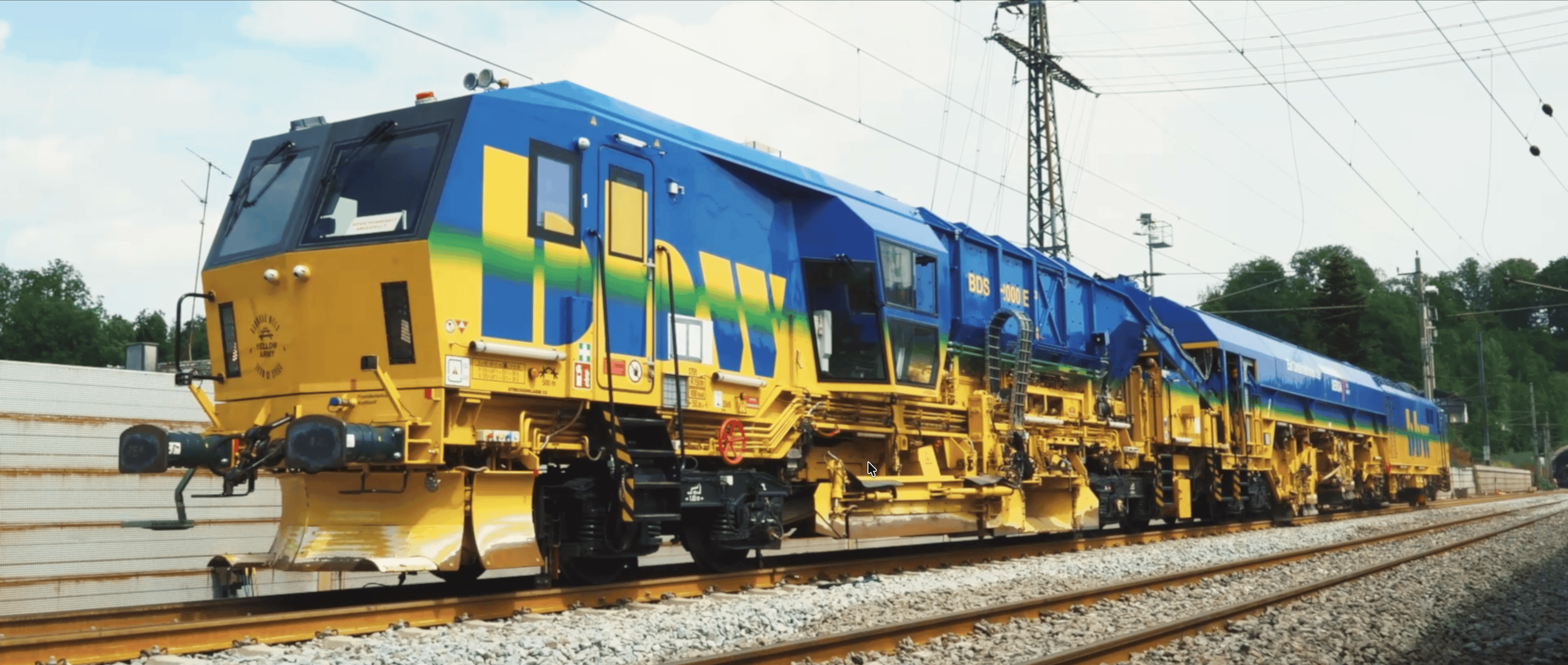 Bahngleis und ein Zug