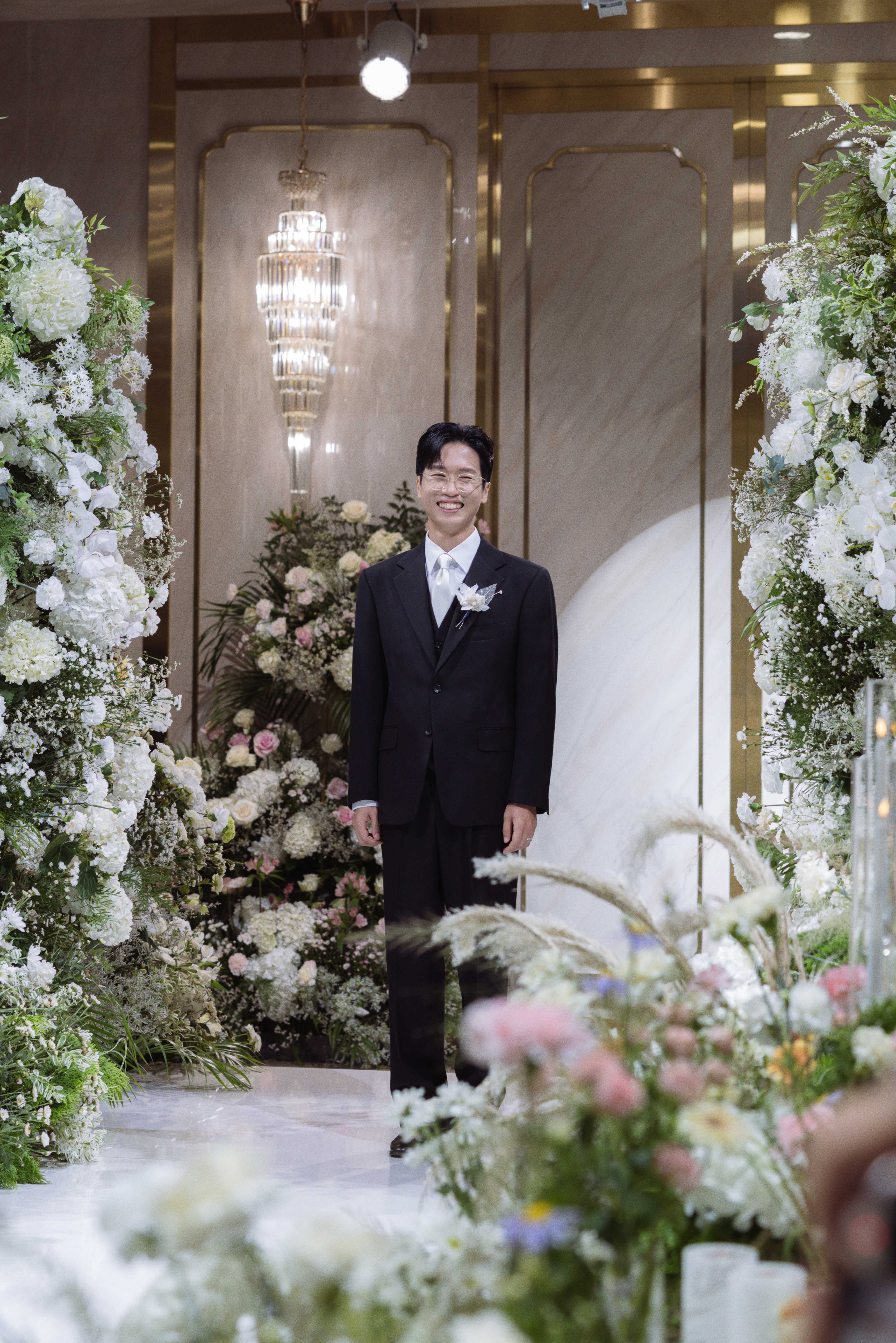 서울 서초 라시따시어터 본식서브스냅 촬영 후기 | 오프그리드의 시선으로 담아낸 화이트홀