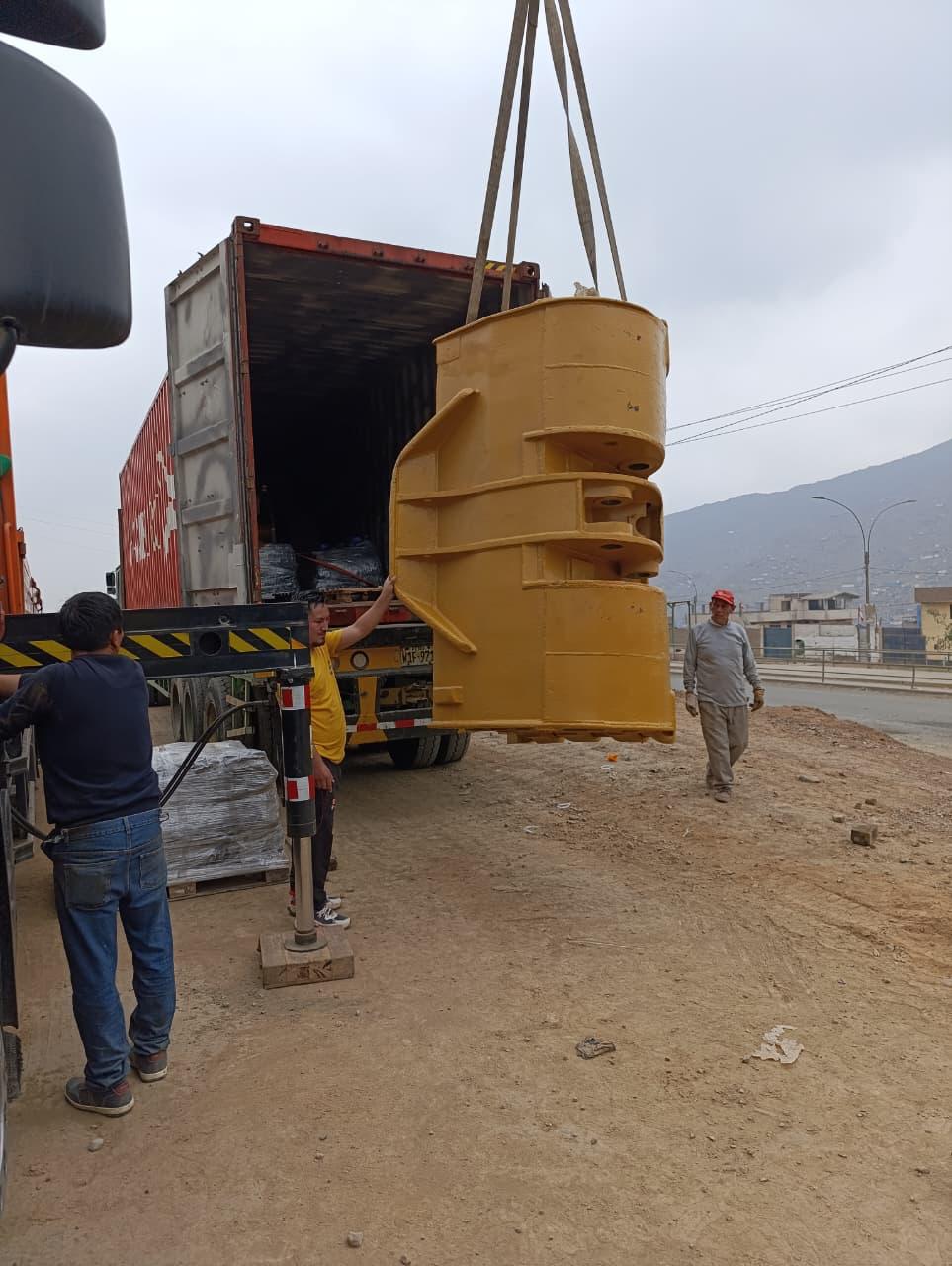 Paquetes de ayuda preparados por Grupo Hydro para donación