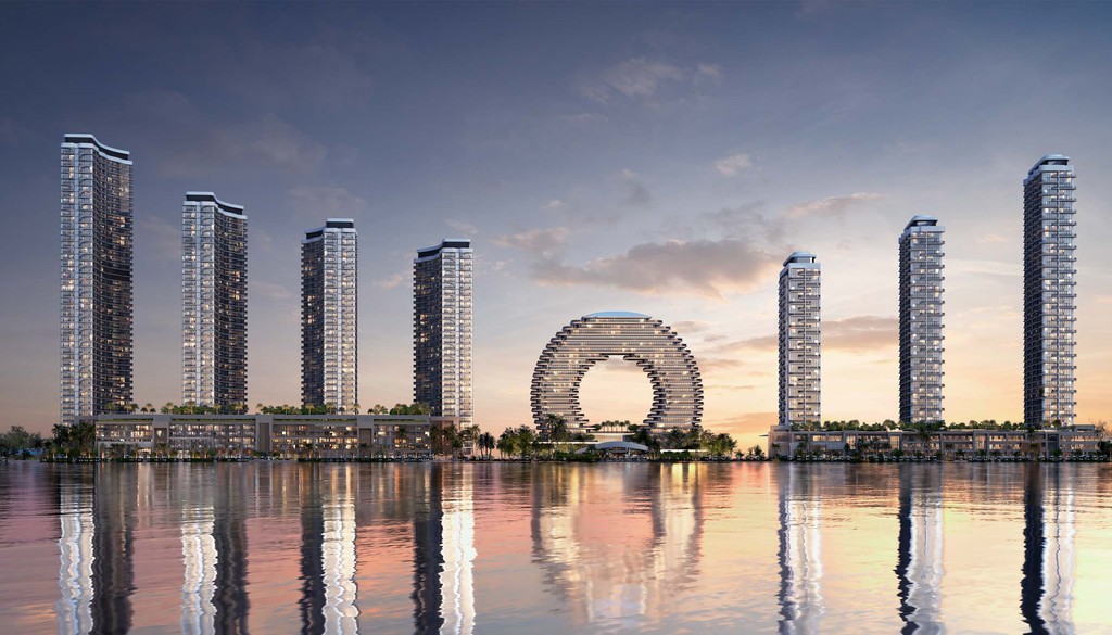 A futuristic city, Sobha AquaCrest, is under construction in the ocean, showcasing innovative architecture and design.