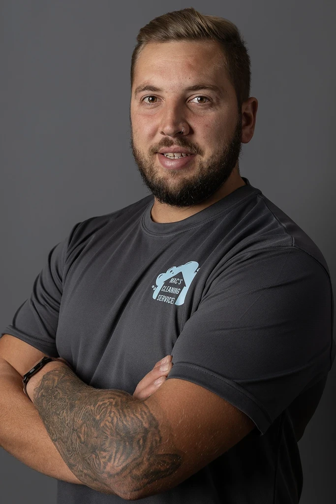 Macaulay Roberts, MCS Group