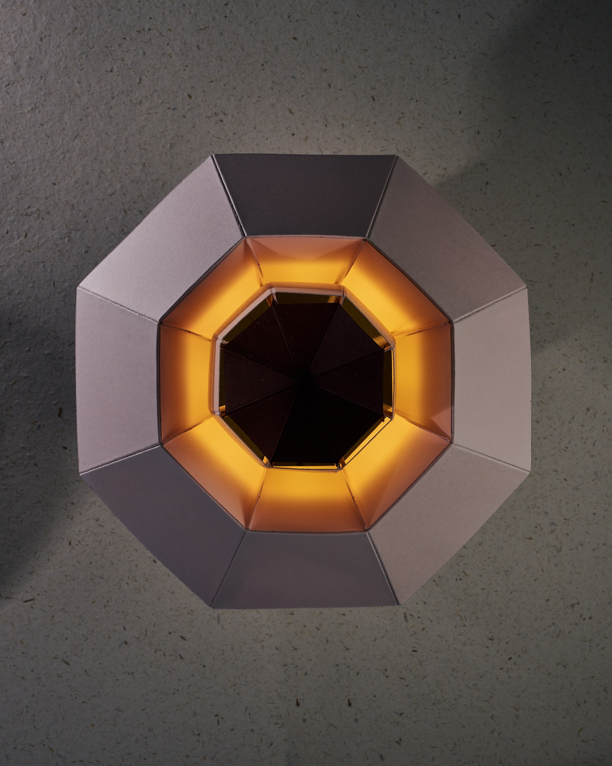 b1-lamp-top-view-delicate-paper-structure-design-jiri-krejcirik-for-skoba