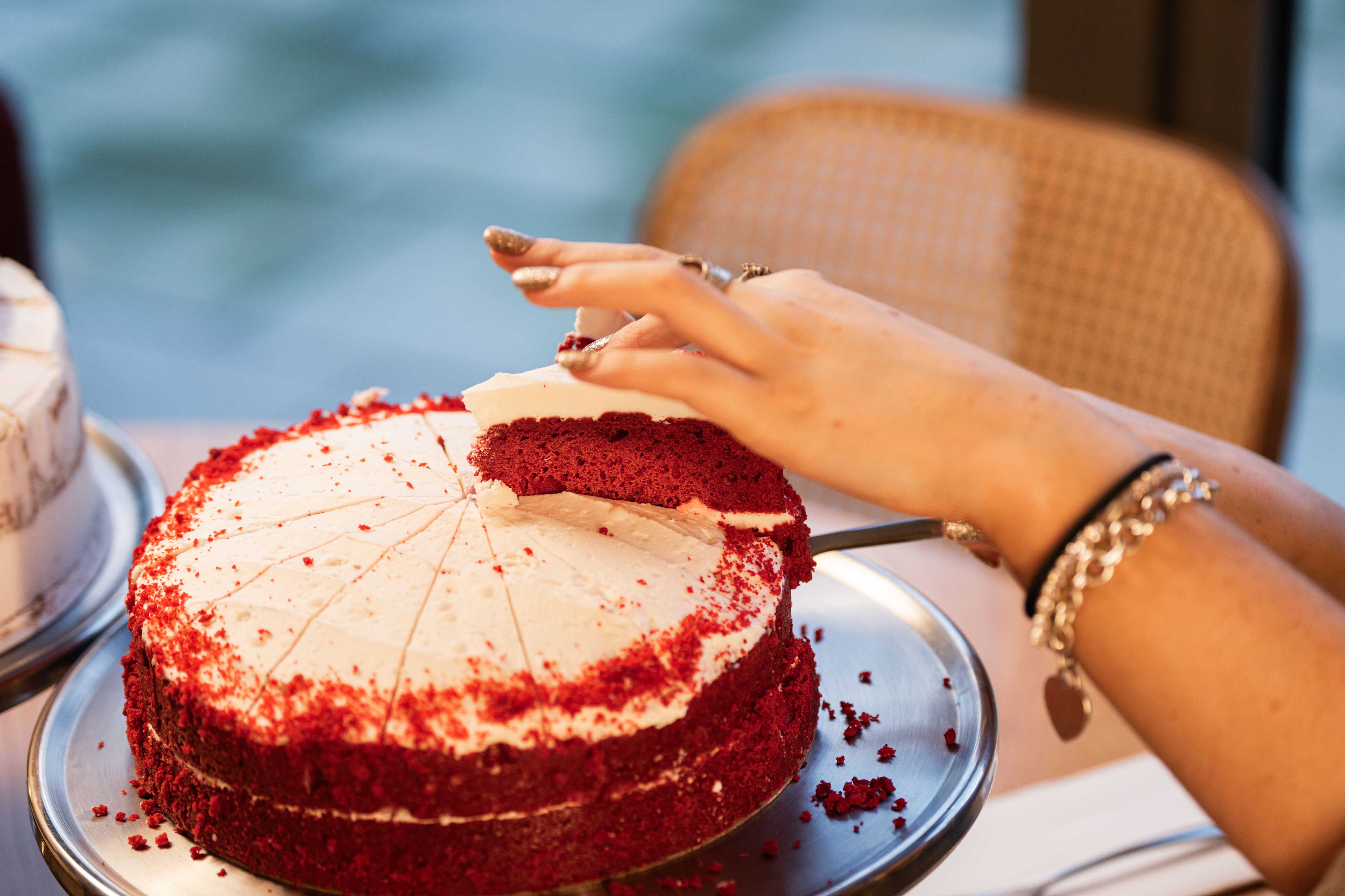 Free cakes