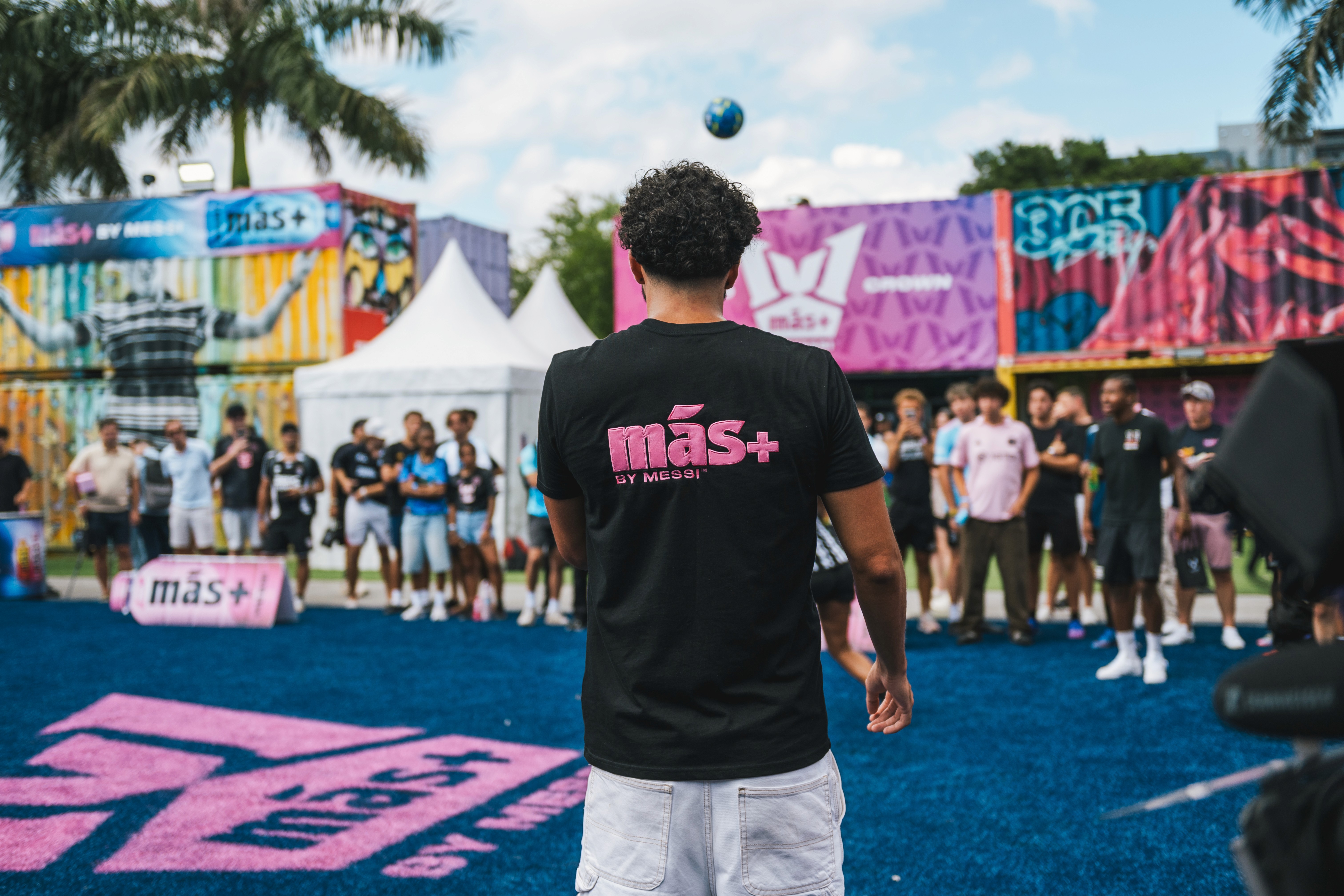 Fifa x + By Messi — photograph 9