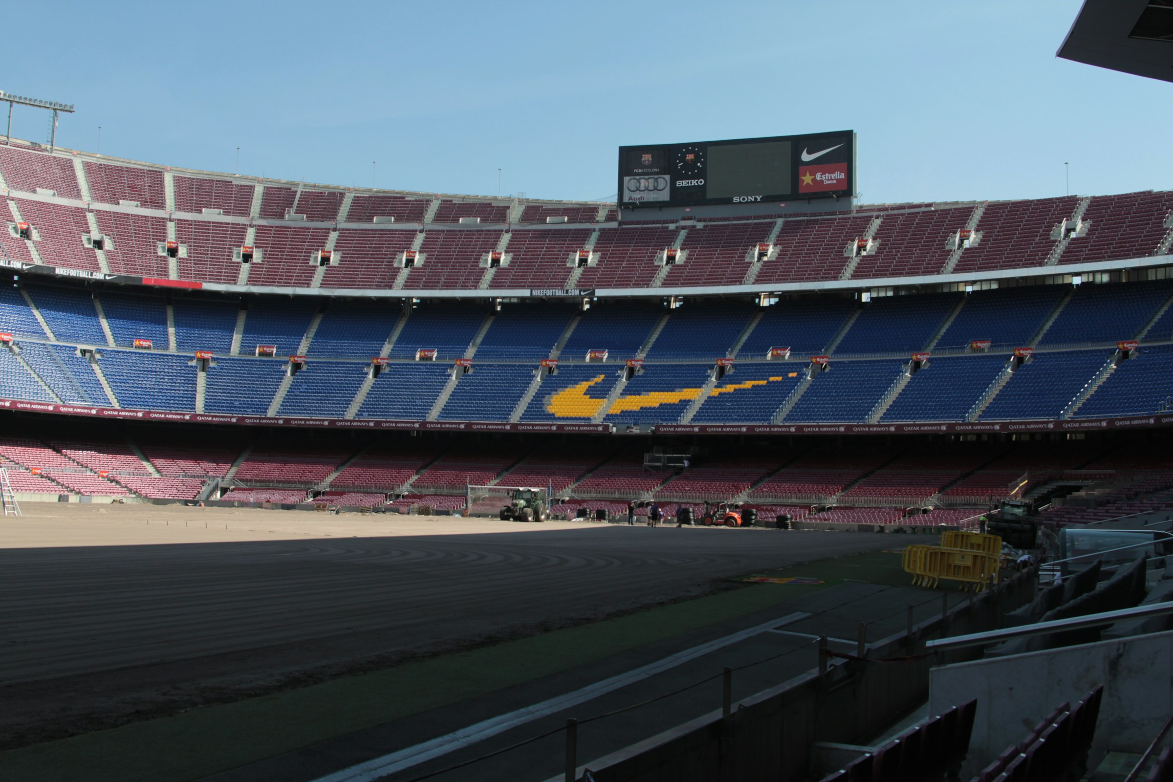 Tribunes