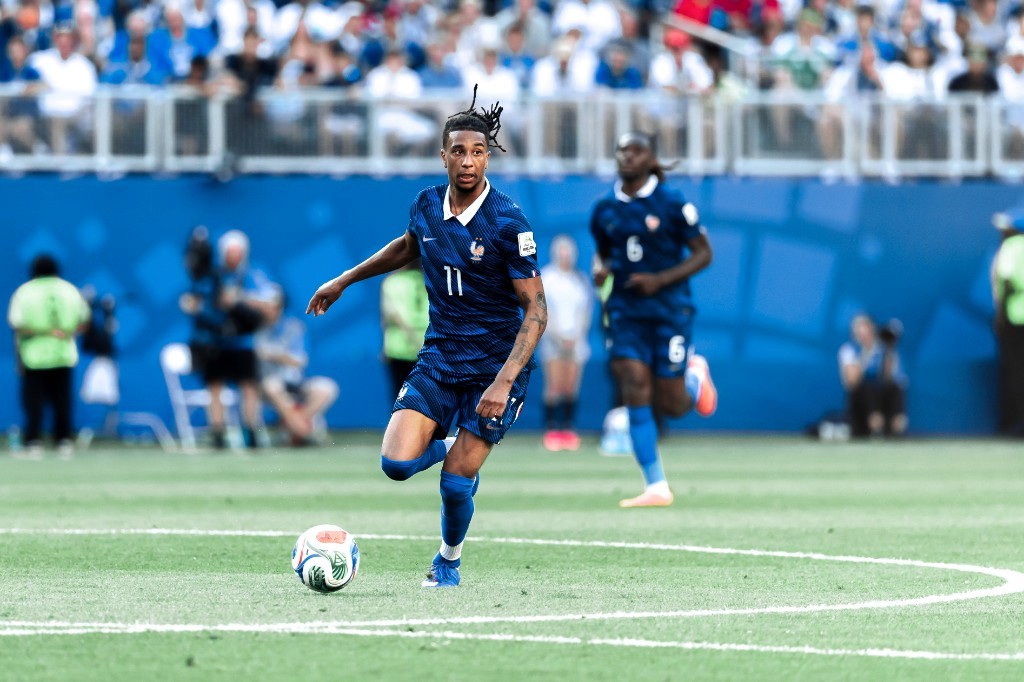 A France attacker dribbles forward during the World Cup Round of 16 win over Paraguay in Philadelphia