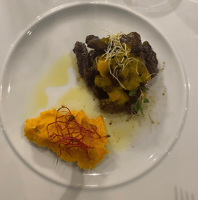 image of a restaurant dish