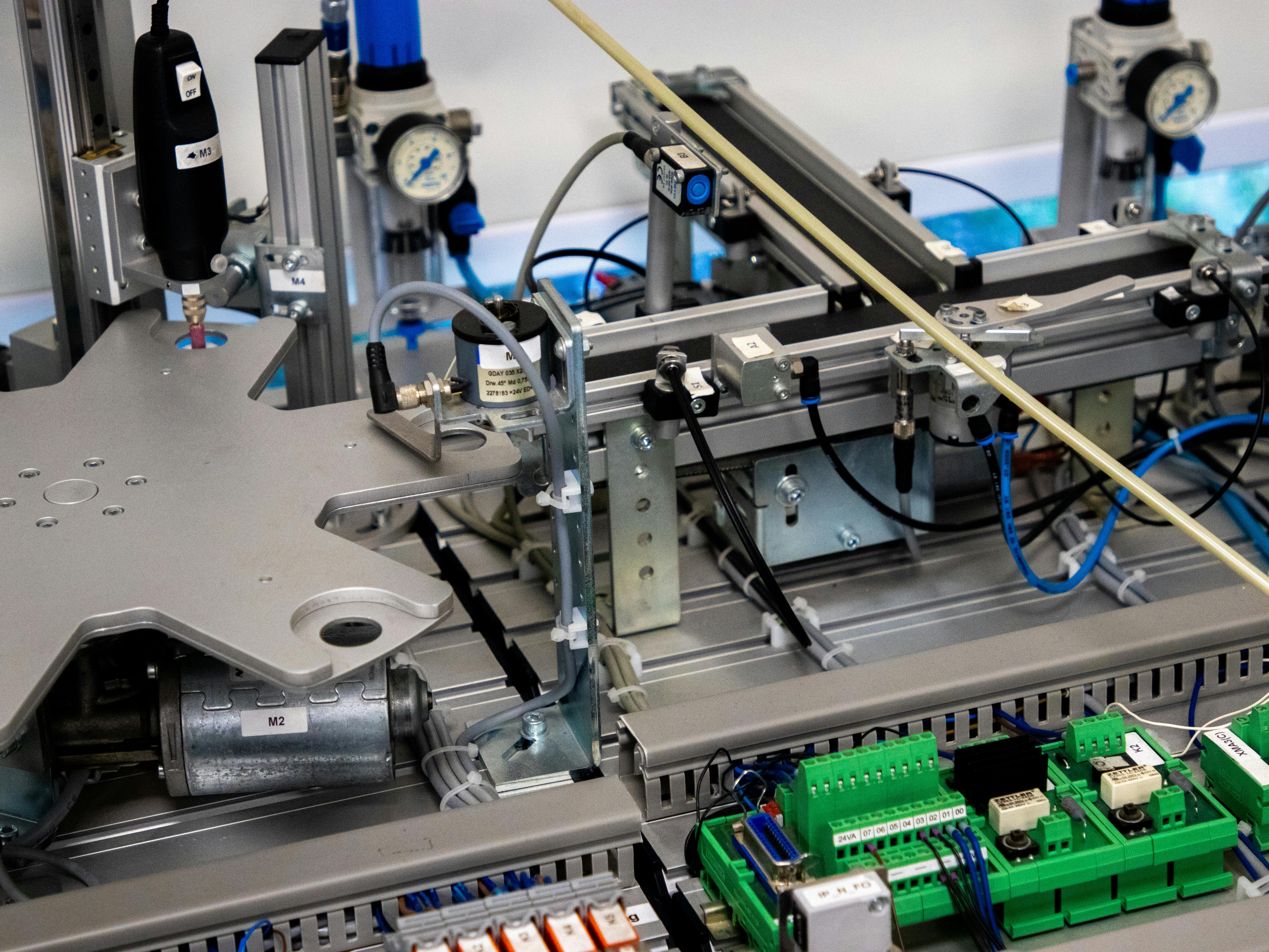 person using MacBook pro