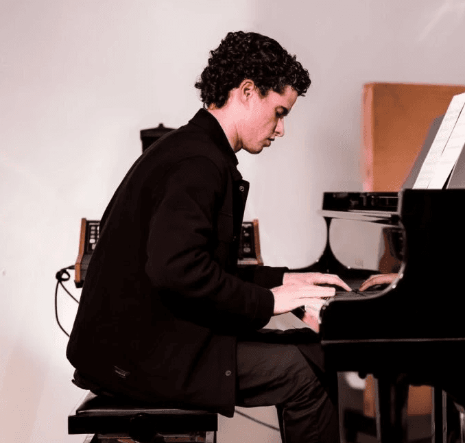 Nationally Recgonised Musician Image