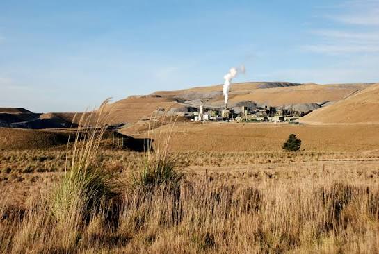 Macraes gold mine and mill in Otago, New Zealand