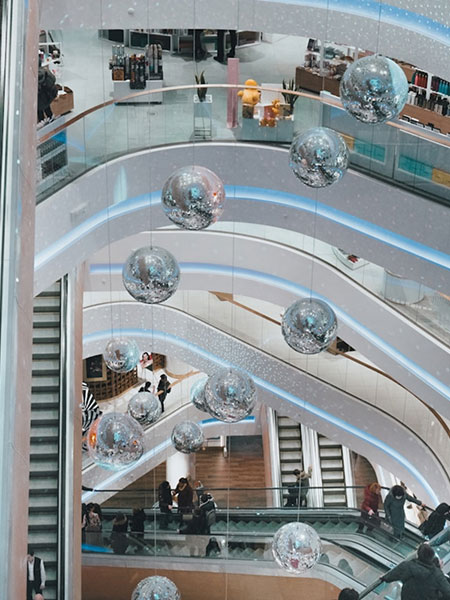 Neighborhood's highlights