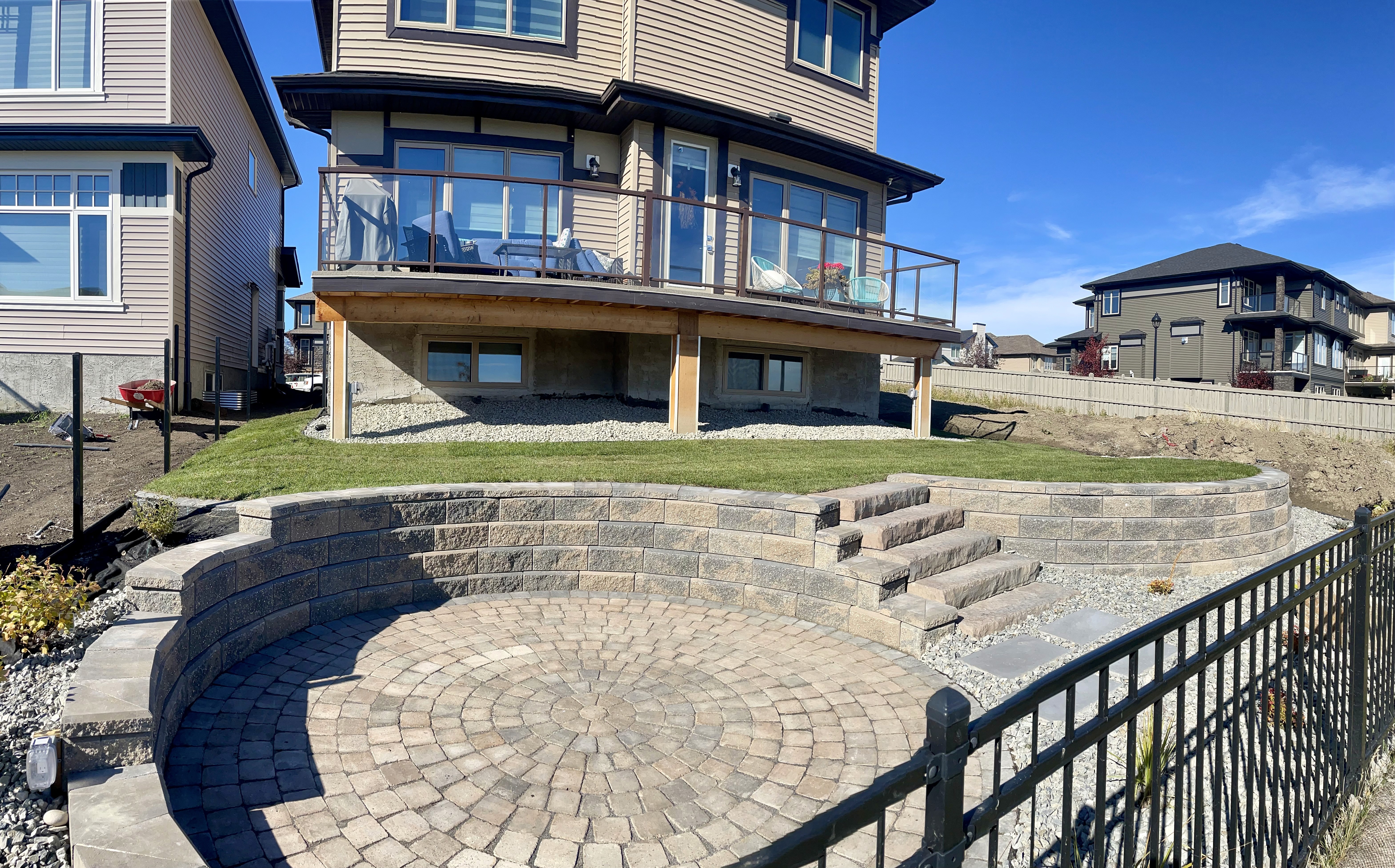 Backyard Retaining Wall & Patio Edmonton
