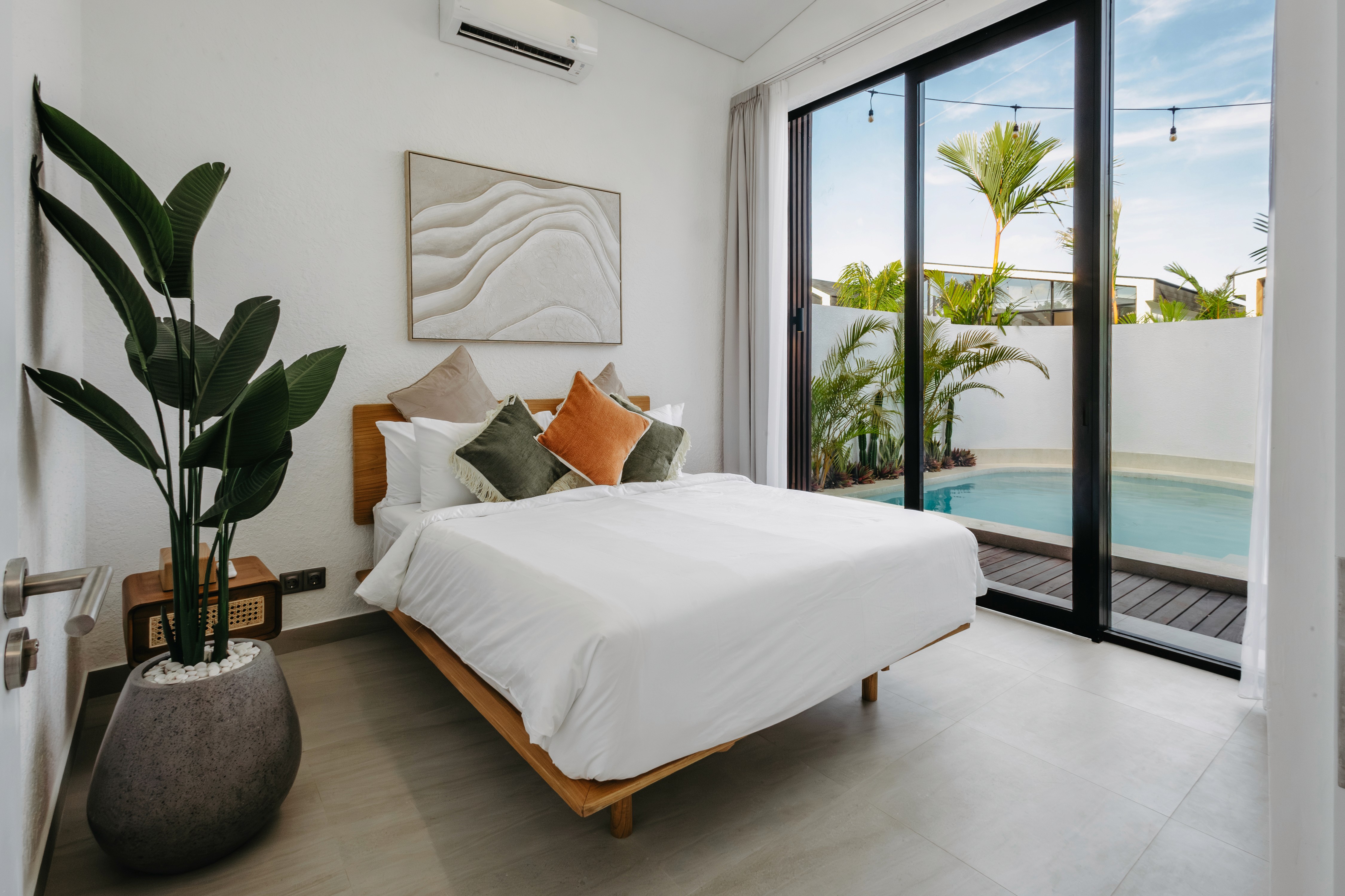 Completed 3-bedroom villas near Pandawa Beach in Bukit