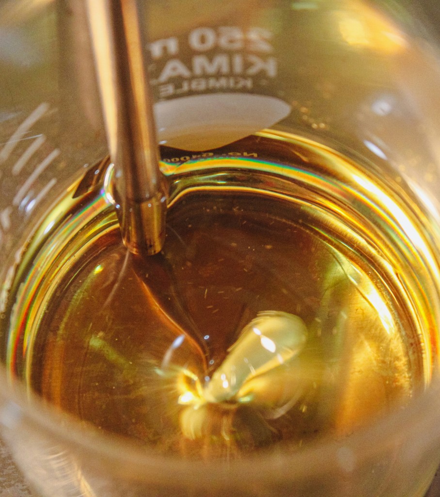 criterios-para-seleccionar-el-mejor-aceite-acidulado-y-el-mejor-proveedor-para-la-alimentación-animal