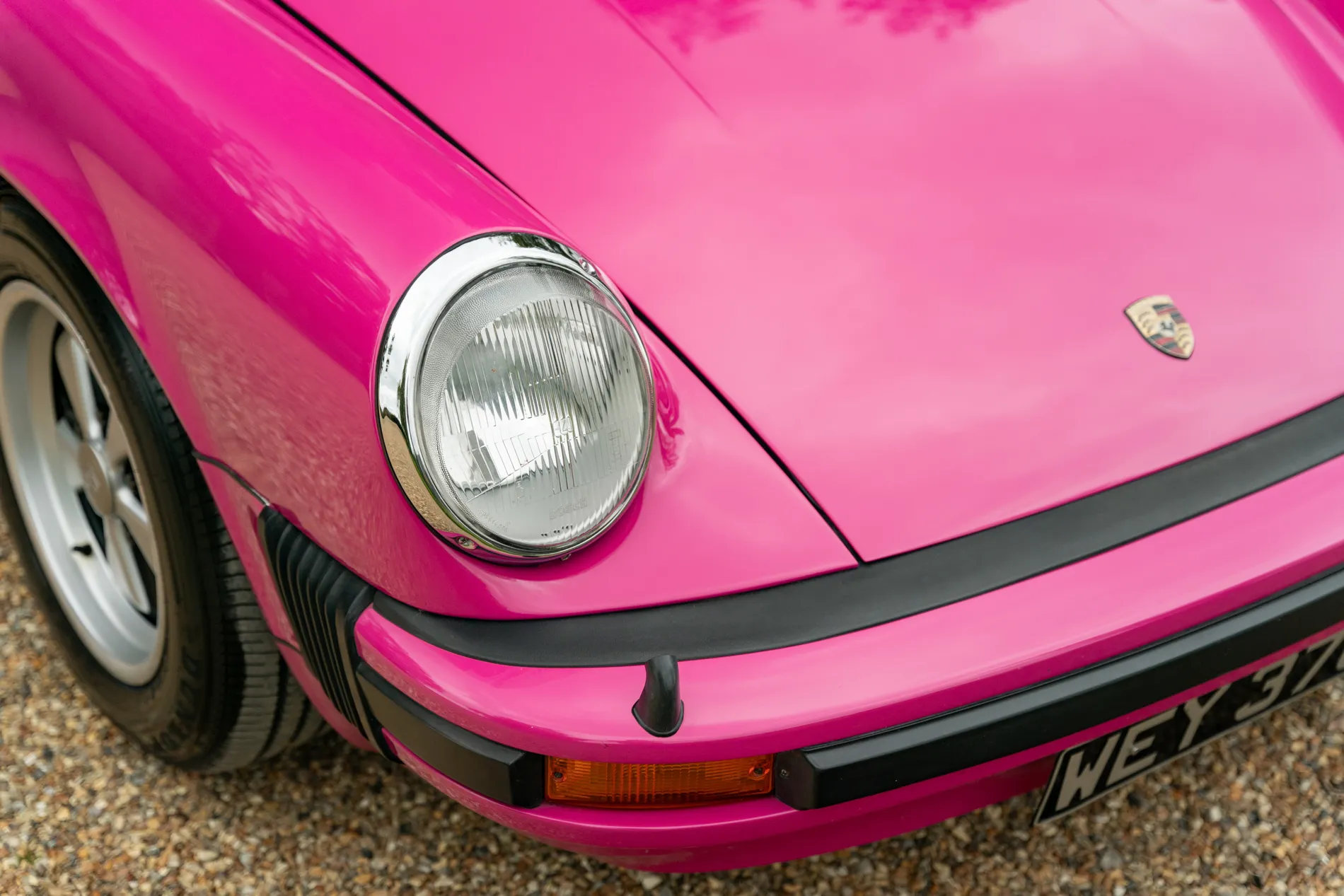 pink porsche bonnet