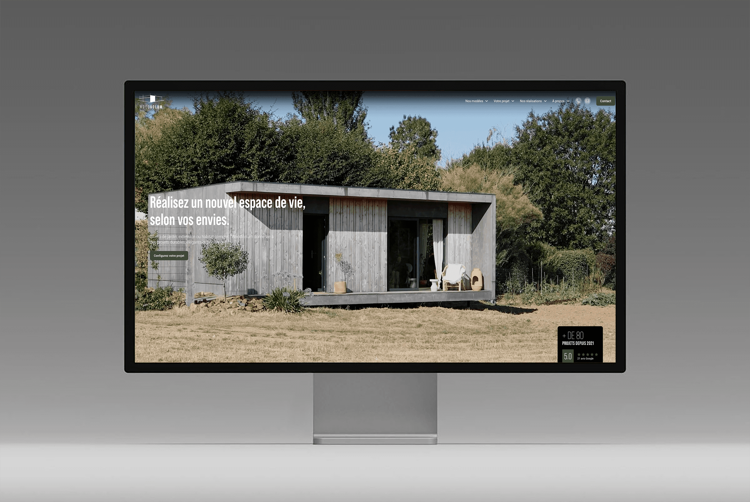 Lady Gaga playing piano