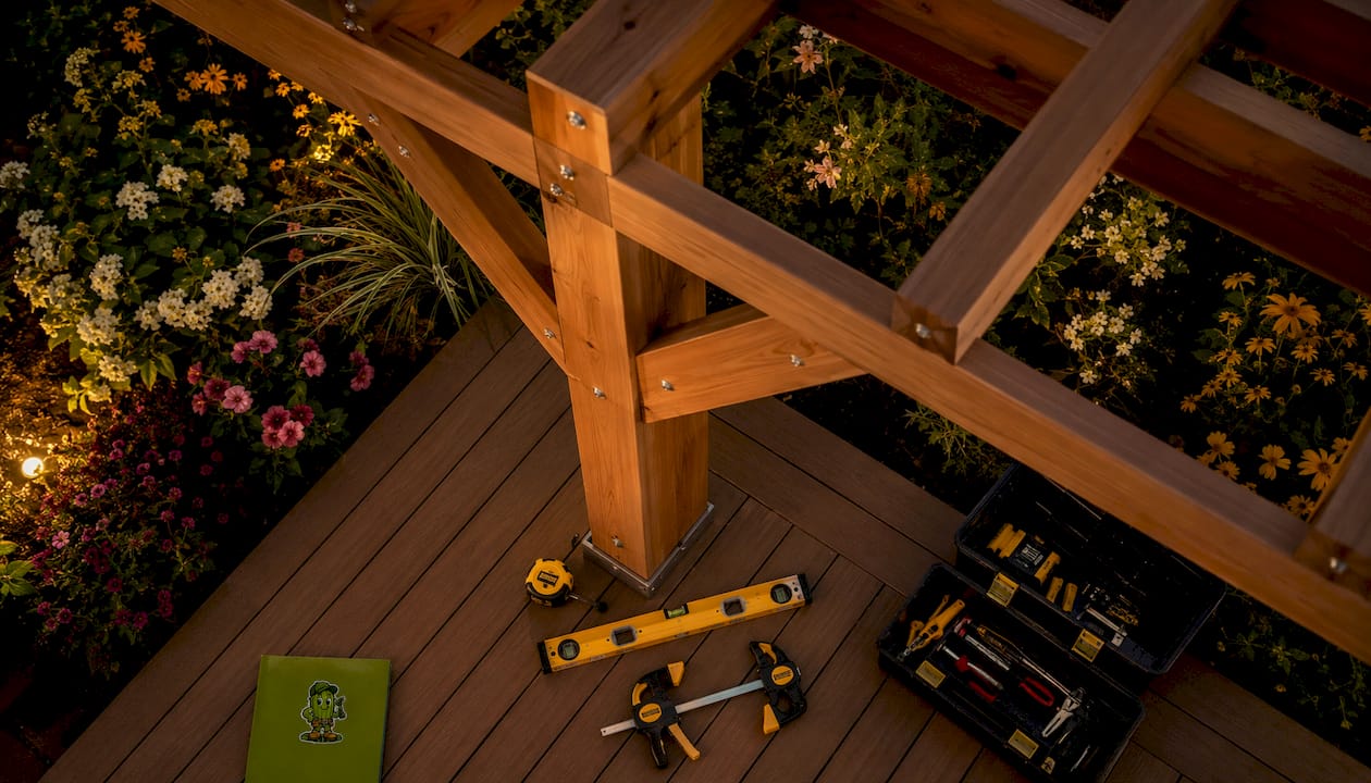 Deck-mounted pergola with diagonal braces
