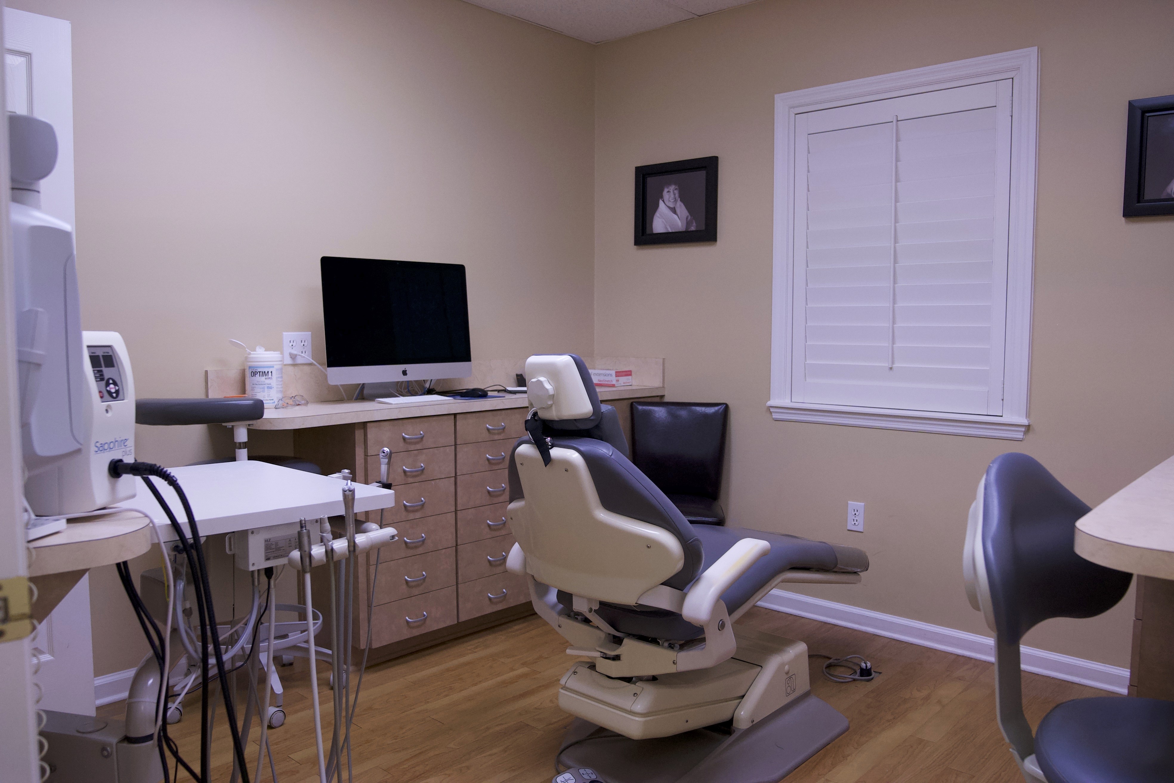 dental treatment room at Dr J Christopher Williams DMD