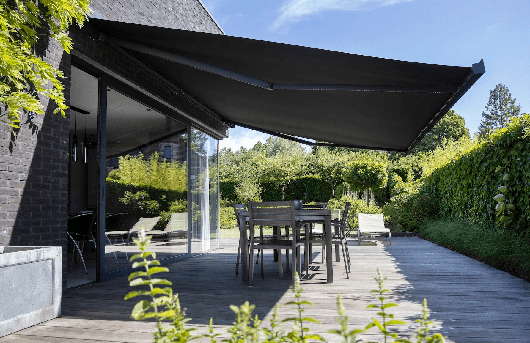 Zonwering - Dugreja Putten