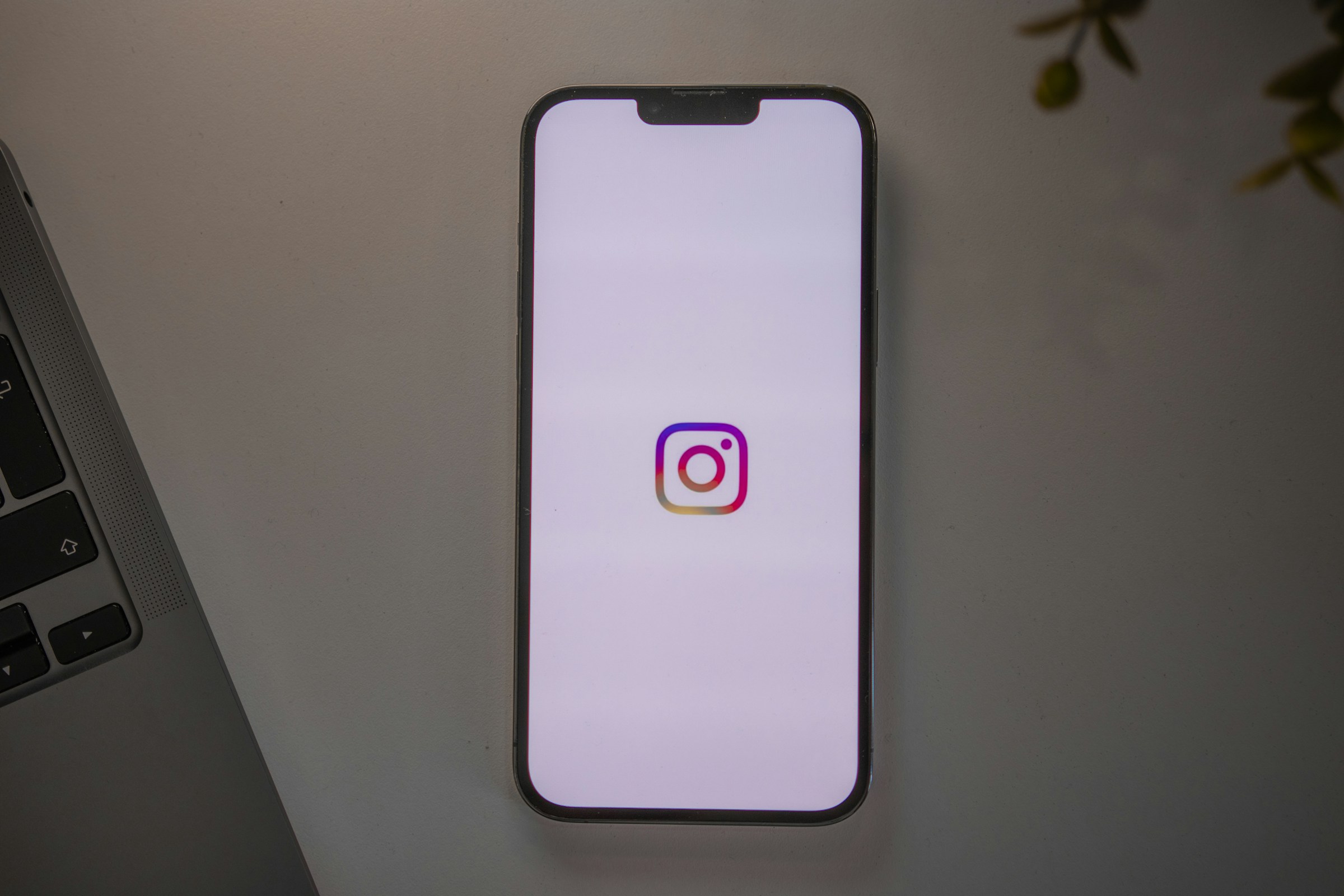 benefits on instagram marketing - How to Find Trending Topics on Instagram