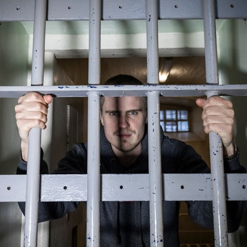 舒鲁斯伯里监狱的密室逃脱体验