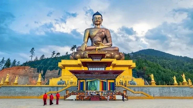 Giant Buddha Dordenma statue