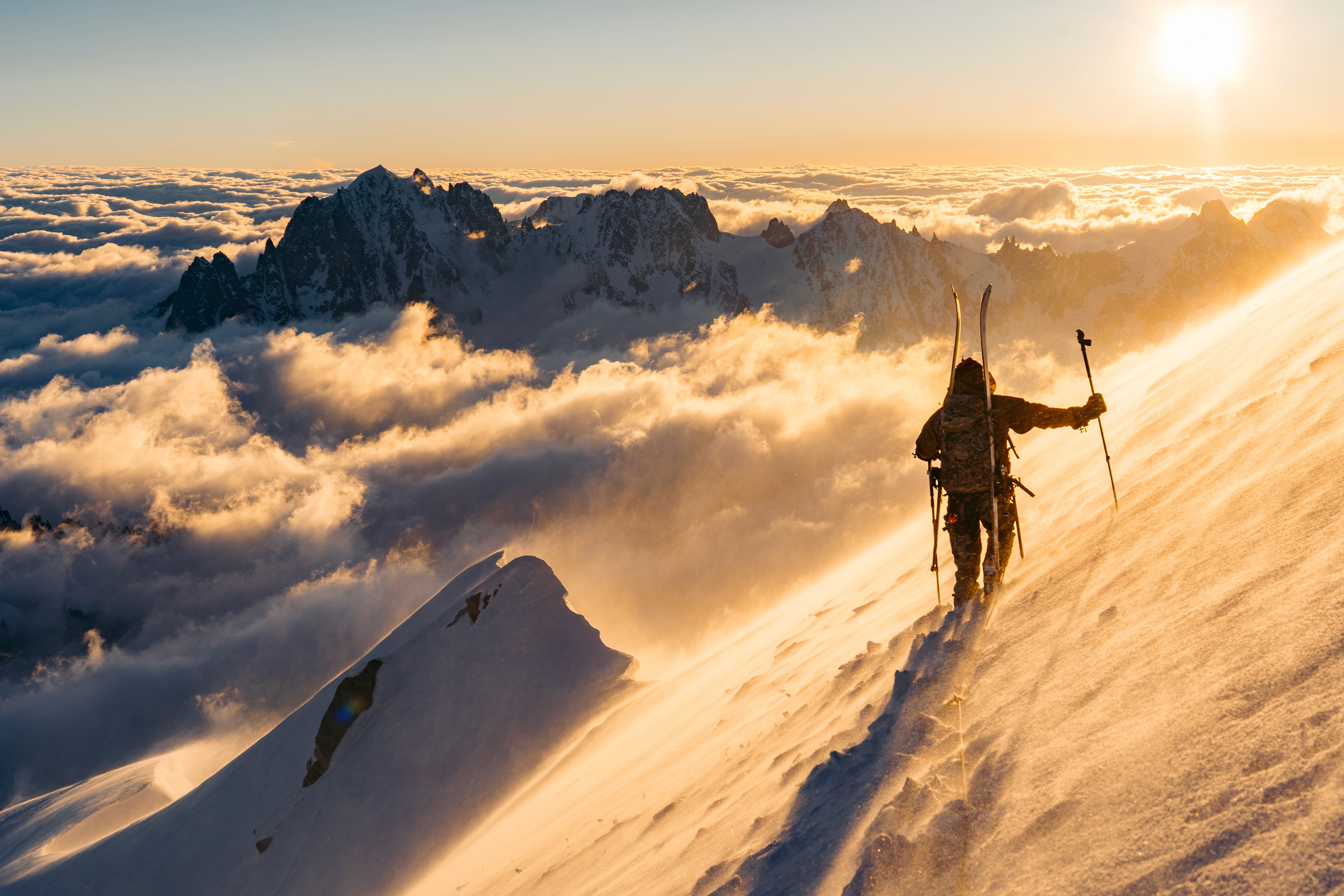 Travel destination cover photo 1