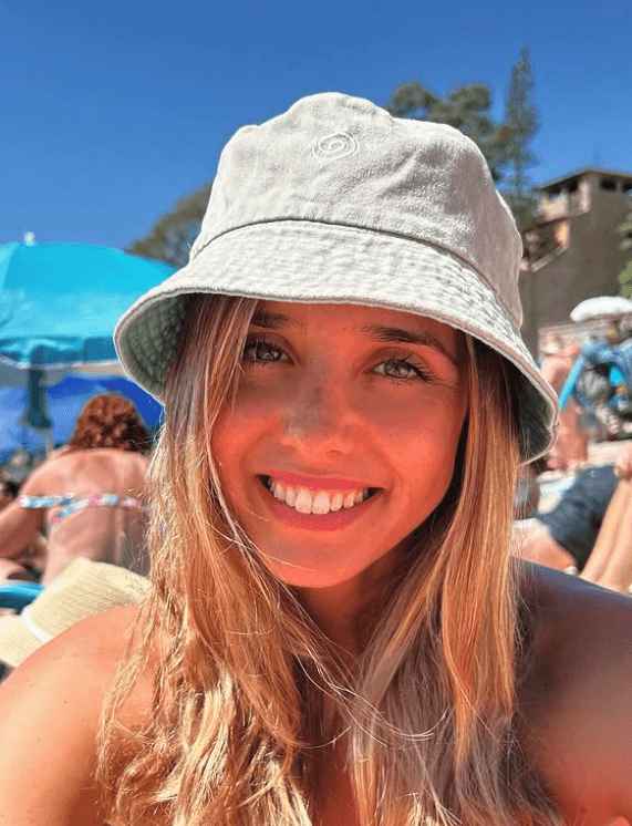 Young Asian woman smiling