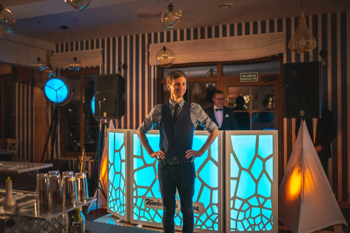 goście mobilnego baru na wesele zachwyceni obsługą barmańską