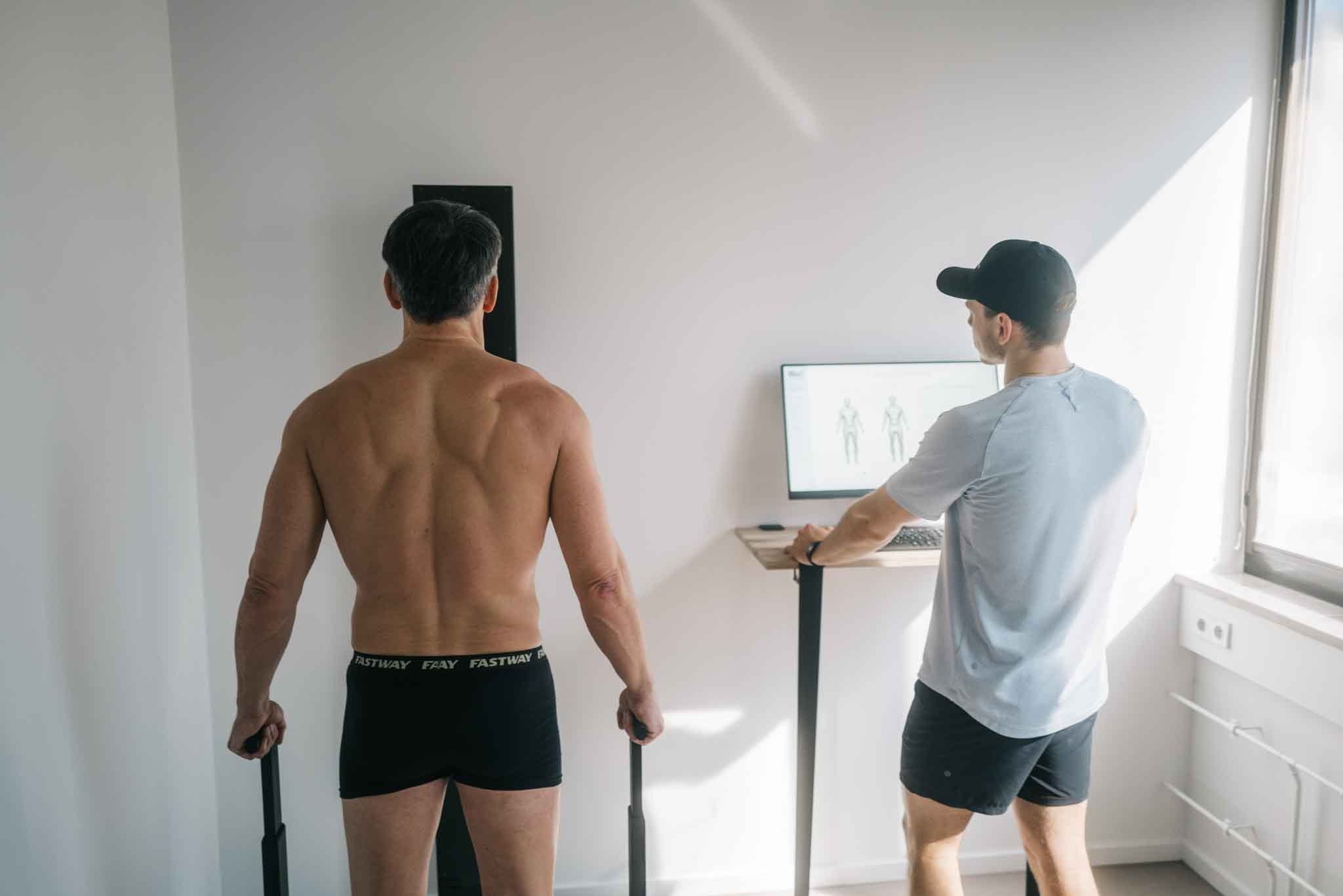 Coach Alex trackt jede Einheit mit dem iPad